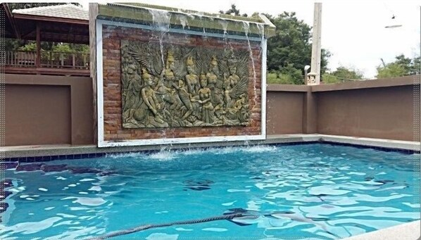 Wongsuwan Pool Villa 4 (5 bedrooms) | Terassi/patio