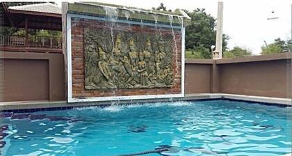 Wongsuwan Pool Villa