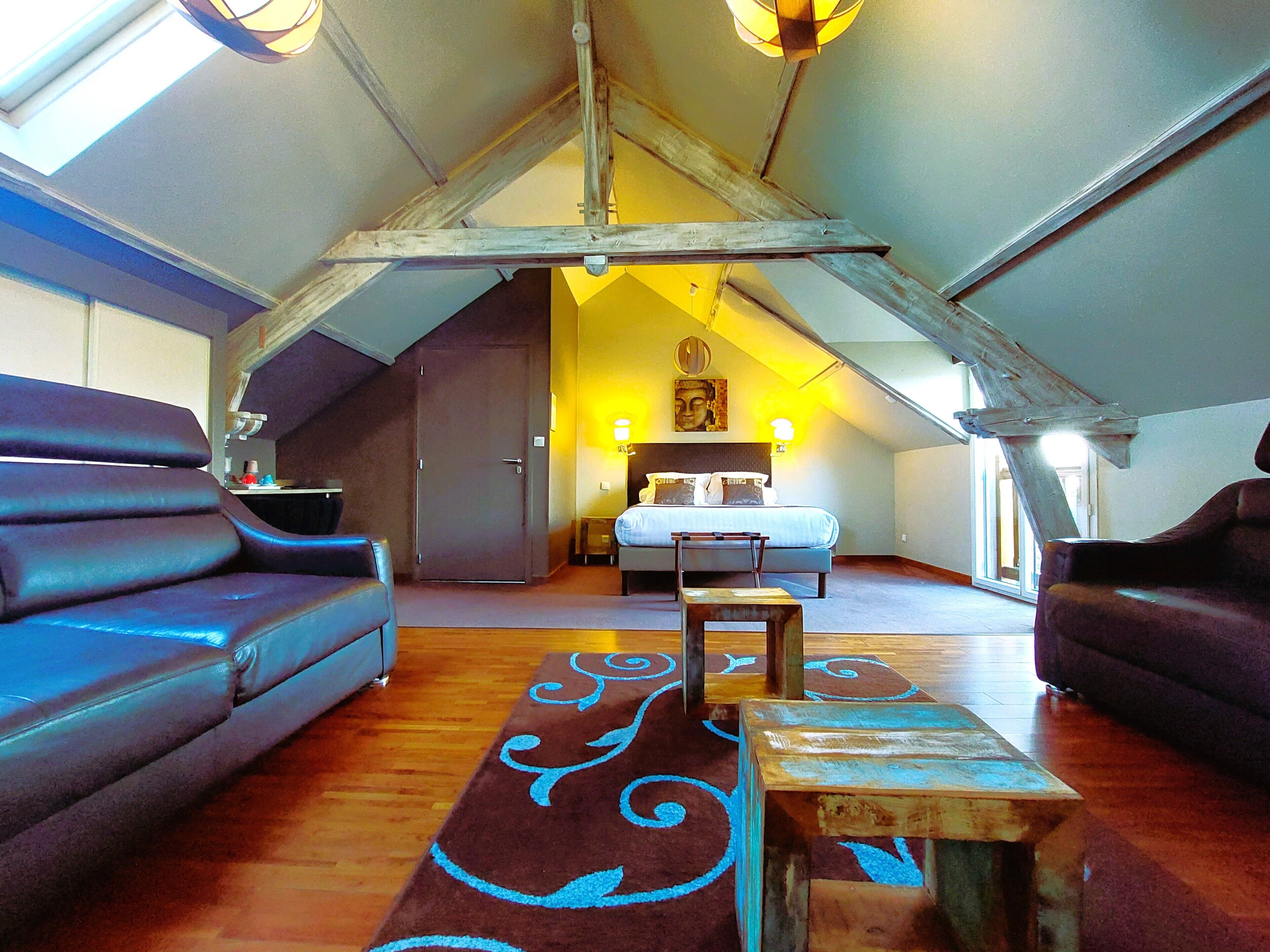 Chambre Deluxe double | 1 chambre, literie de qualité, fer et planche à repasser