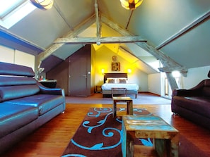Chambre Grand Luxe | 1 Schlafzimmer, hochwertige Bettwaren, laptopgeeigneter Arbeitsplatz