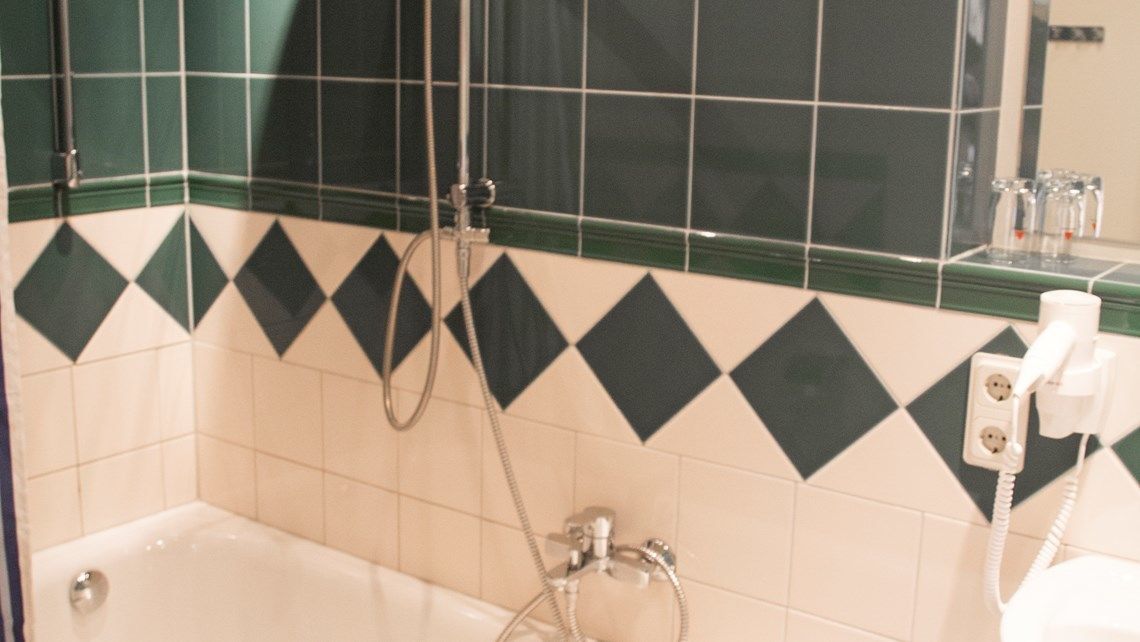 Comfort tweepersoonskamer, niet-roken | Badkamer | Gratis toiletartikelen, handdoeken