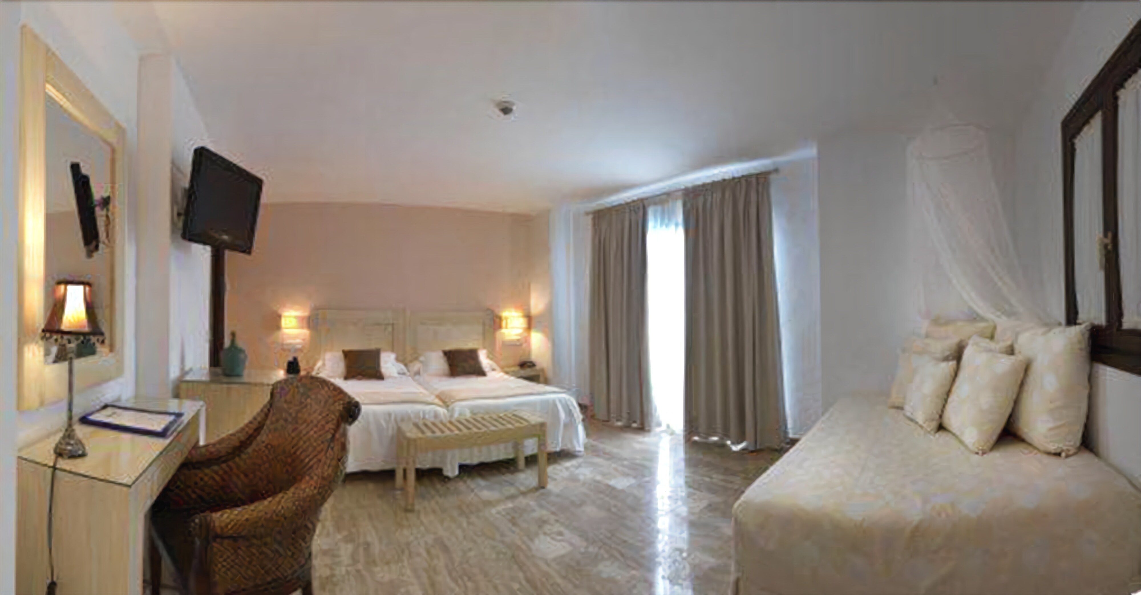 Phòng đôi | Minibar, két bảo mật tại phòng, nôi (giường cho trẻ sơ sinh) miễn phí 