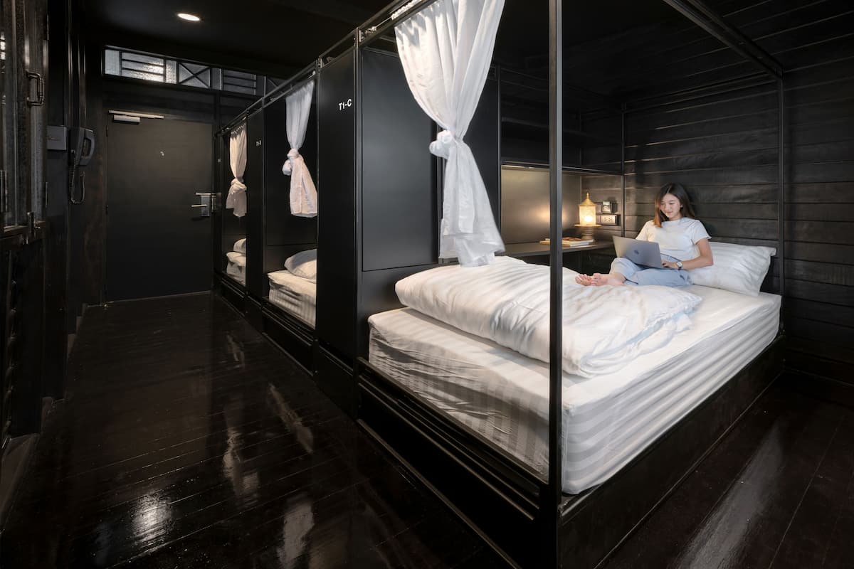 Triple Room with Shared Bathroom | 각각 다르게 가구 비치, 노트북 작업 공간, 무료 WiFi, 침대 시트
