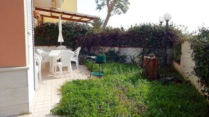Garden - M173 Apartment (Numana)