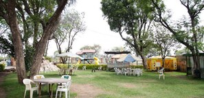 屋外バンケット スペース