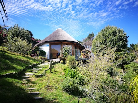 Exterior. Ocean Golf Guest House