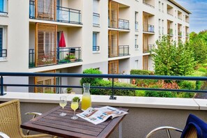 Terrace/patio - Domitys Les Rives du Cher (Montlucon)