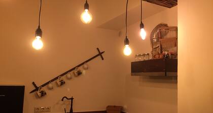 Folklori Loft - Ulita Romaneasca (Marrón)
