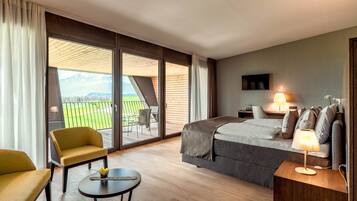 Deluxe Double Room, Balcony, Mountain View | Premium bedding, minibar, in-room safe, desk