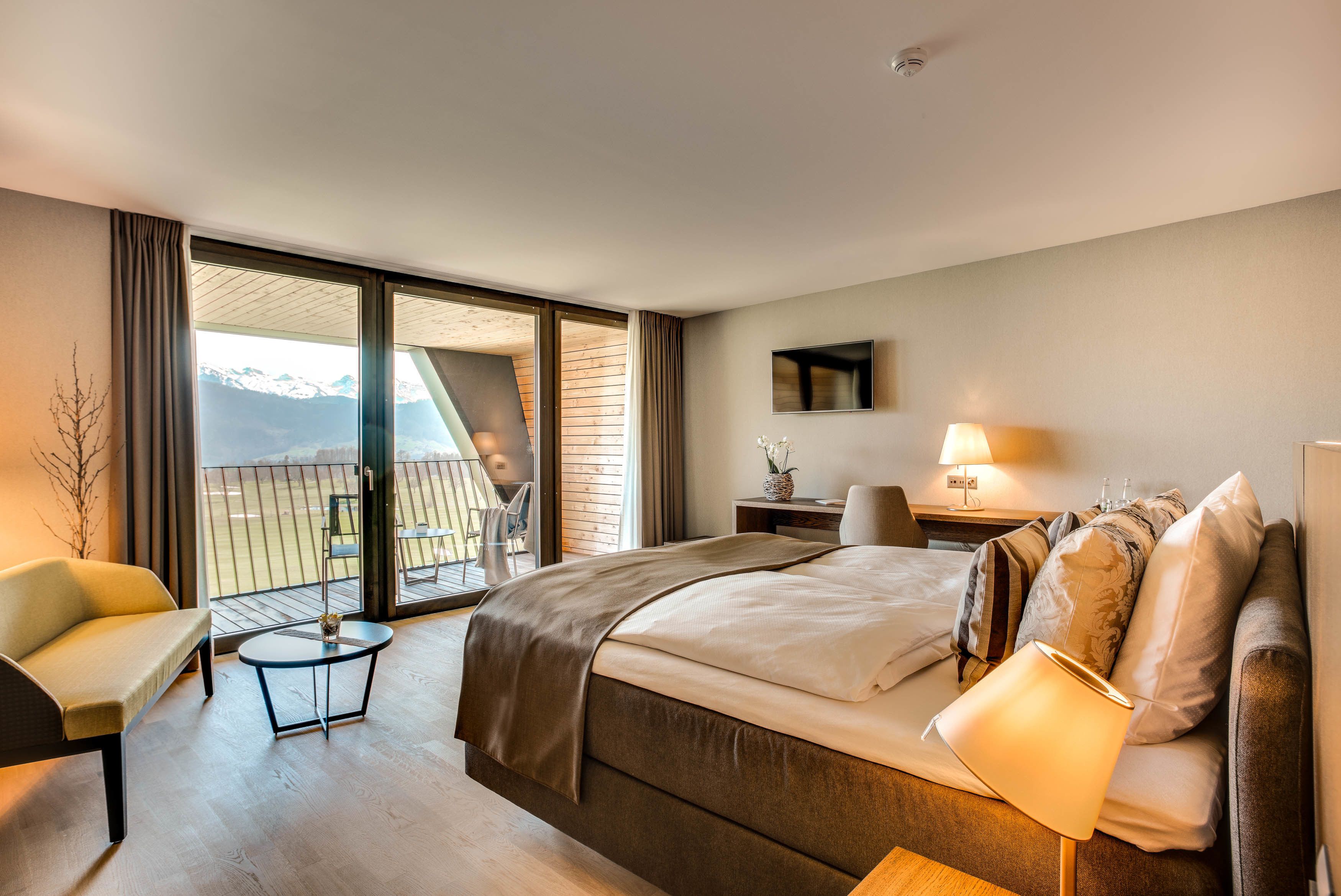 Junior-Suite, Balkon, Bergblick | Ausblick vom Zimmer