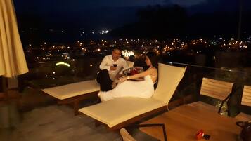 Hot stone massages, deep-tissue massages, prenatal massages