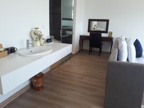 5 chambres, literie de qualité supérieure, minibar