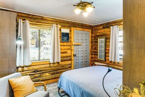 3 bedrooms, travel cot, Internet, bed sheets