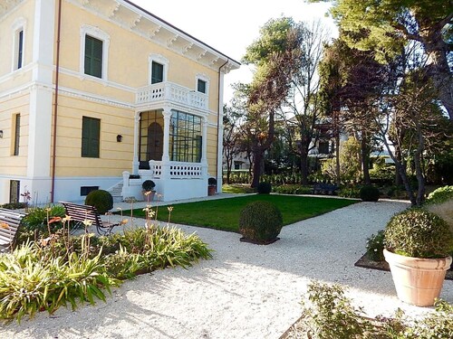 Villa Fernanda N167 N166