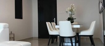 Al Manzil Residence Hidd