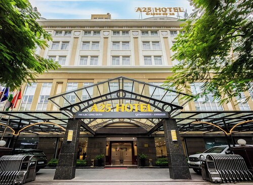 A25 Premium Hotel - 705 Lac Long Quan