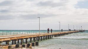 Nær stranden