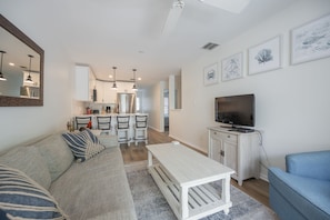 Living area - Seascape at The Truman Annex in Key West (Key West)