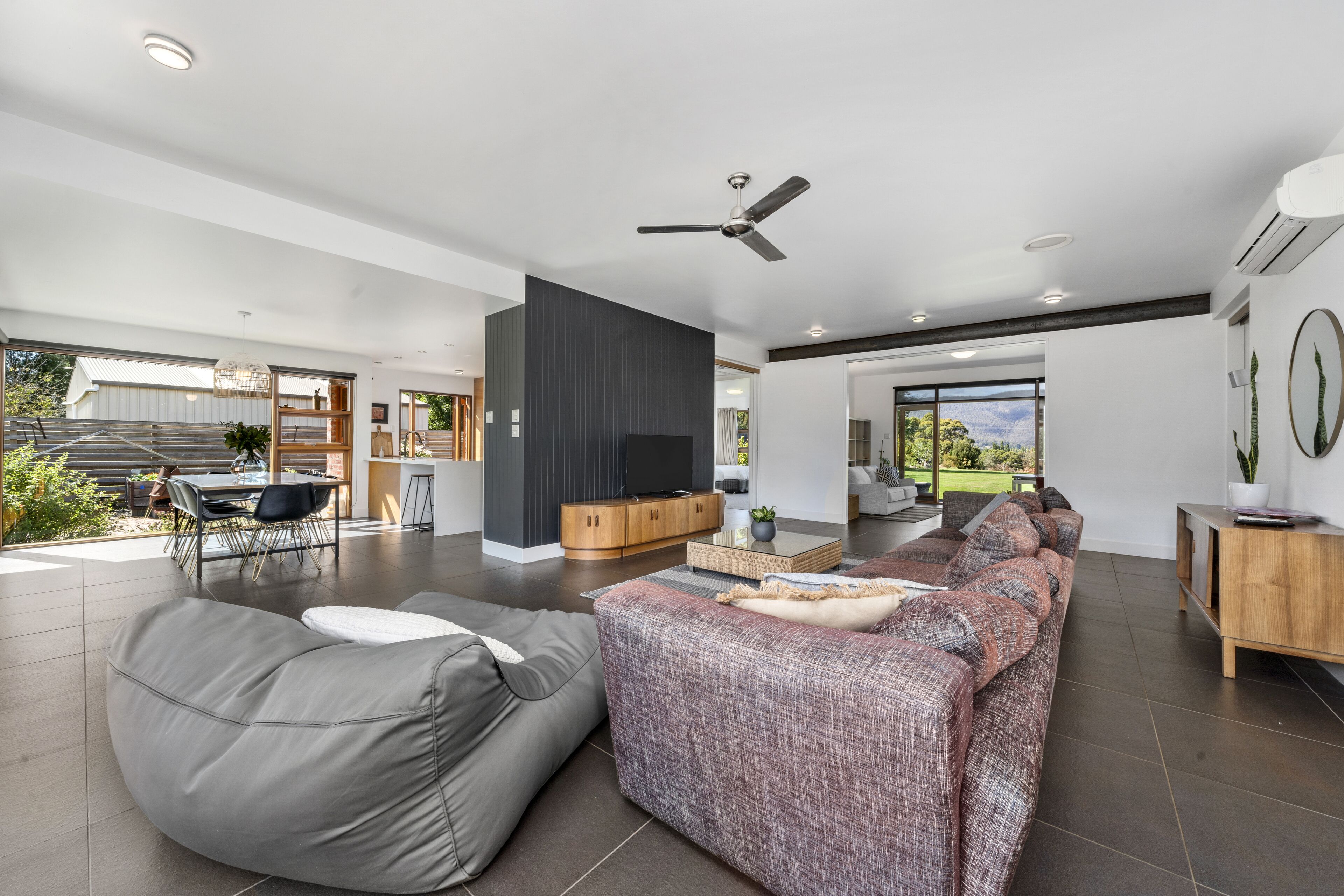 Smart TV, Netflix, DVD player, toys