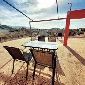 Rooftop terrace - Acropolis View Dream - Hostel (Athens)