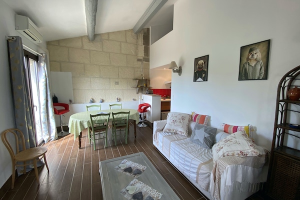 Signature Apartment, 3 Bedrooms, Pool Access (LUCIEN CLERGUE) | Living room | LCD TV