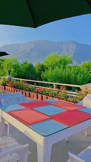 Front of property - The Orchard Retreat & Spa, Srinagar (Srinagar)
