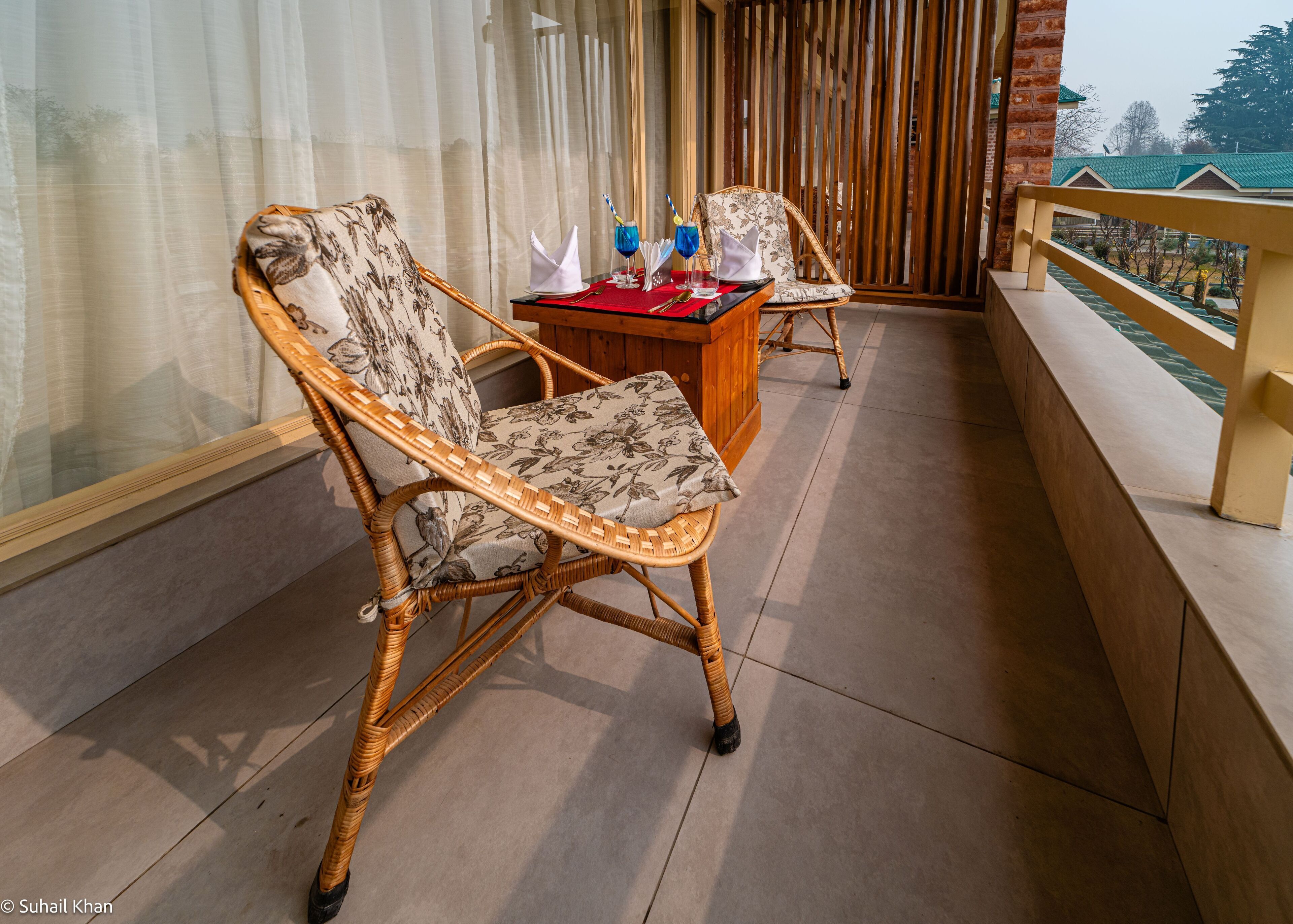 Executive Room with Private Balcony | Premium bedding, minibar, in-room safe, iron/ironing board