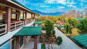 Front of property - The Orchard Retreat & Spa, Srinagar (Srinagar)