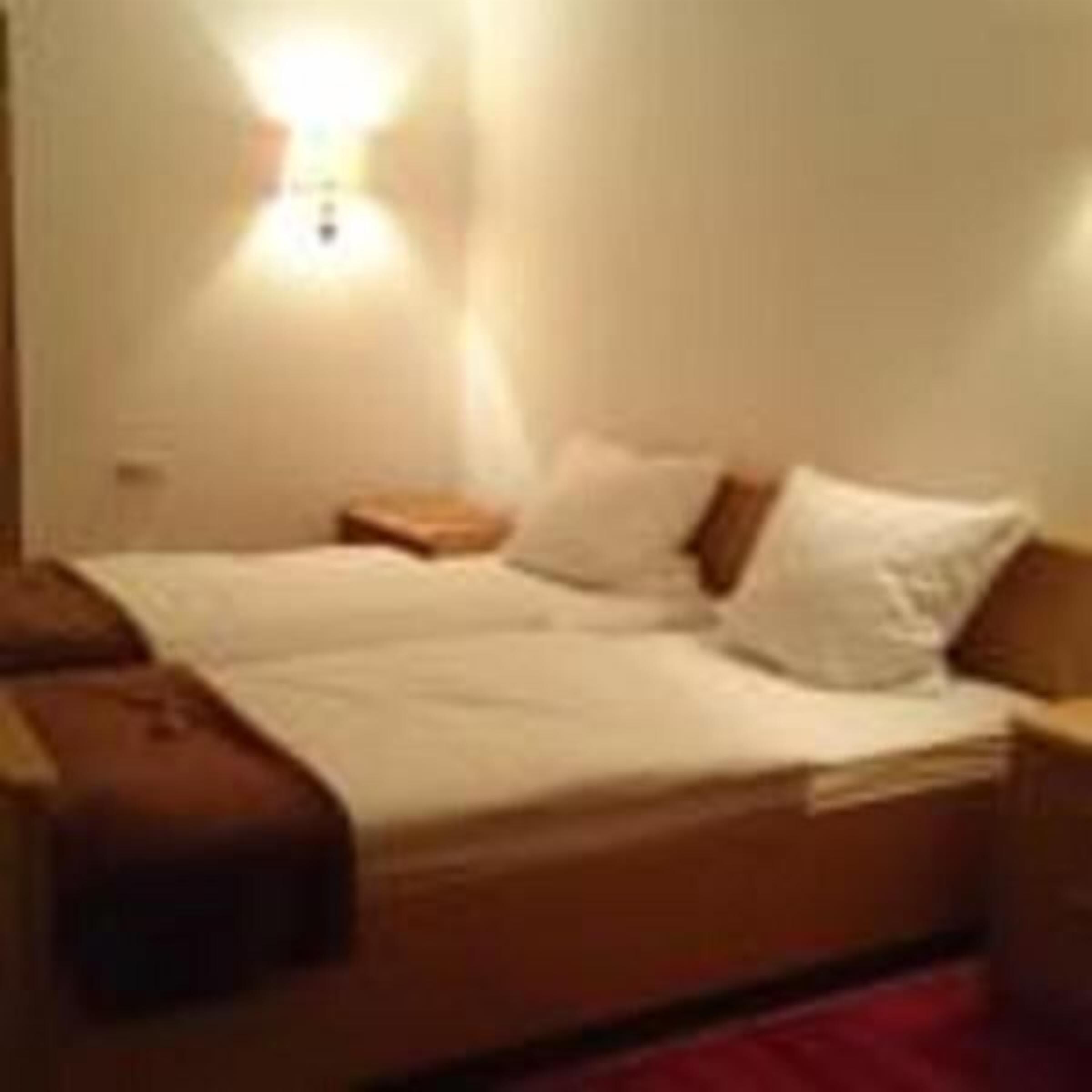 in-room safe, desk, rollaway beds, free wifi