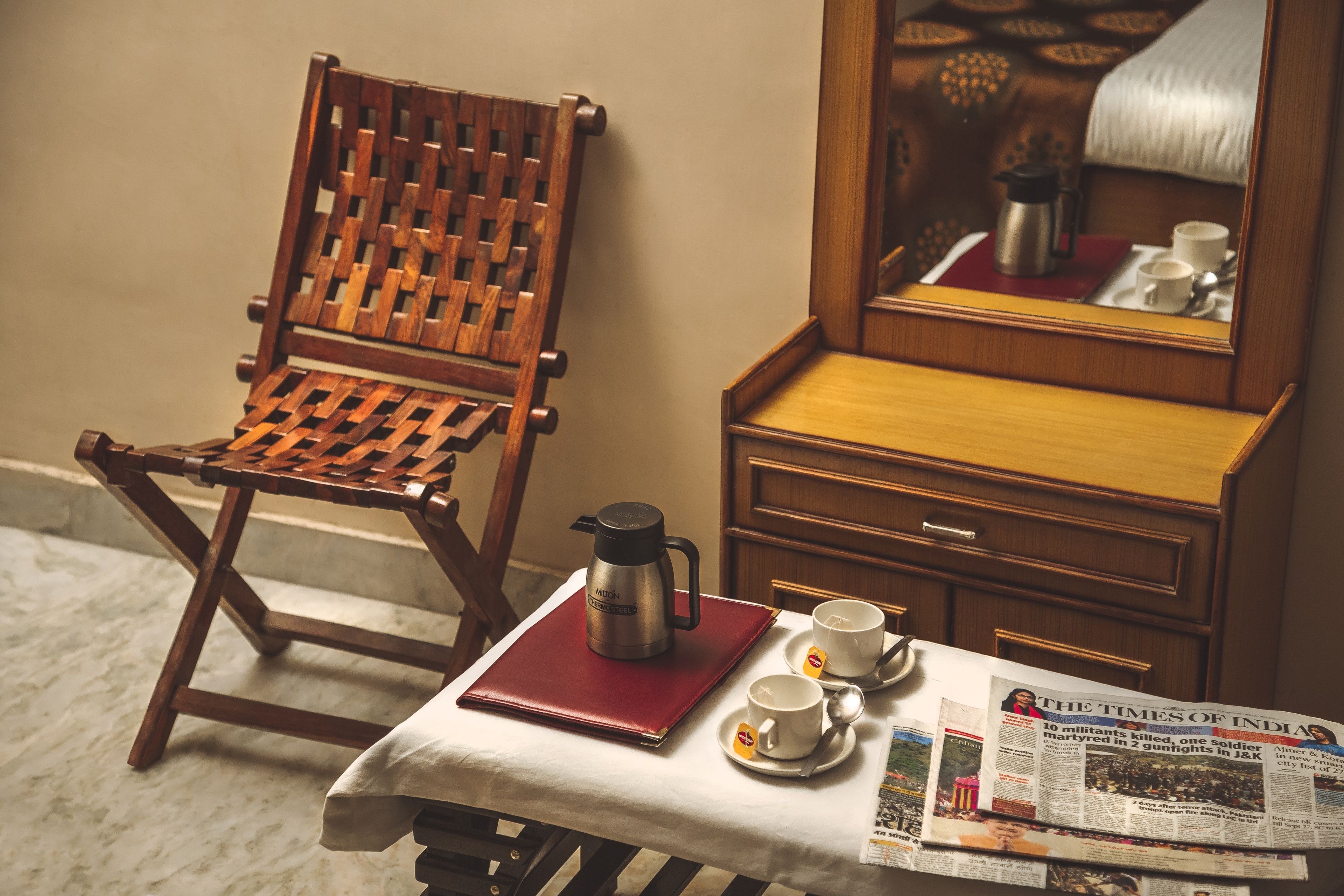 Habitación estándar doble, 1 cama de matrimonio grande, accesible para personas con discapacidad | 1 dormitorio, ropa de cama de alta calidad, sistema de insonorización