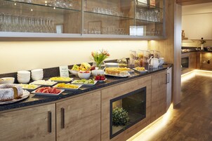 Desayuno buffet incluido todos los días 