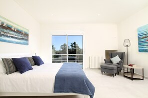 5 Schlafzimmer, Bügeleisen/Bügelbrett, kostenloses WLAN, Bettwäsche