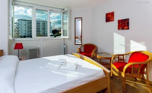 Room - A12 - Praia da Luz Studio Apartment (Lagos)