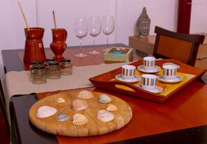 Dining - A12 - Praia da Luz Studio Apartment (Lagos)