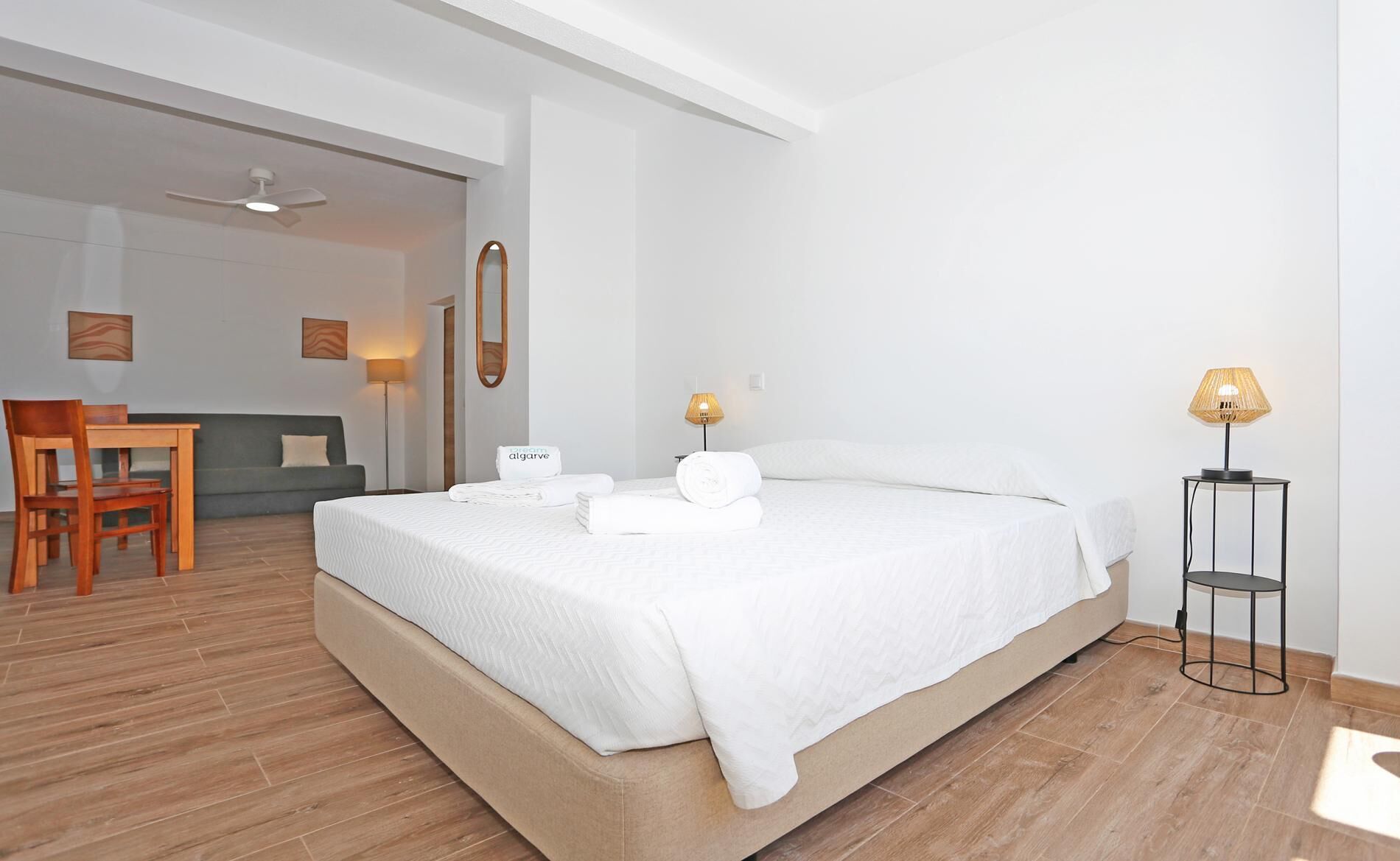 1 Schlafzimmer, Bügeleisen/Bügelbrett, kostenloses WLAN, Bettwäsche