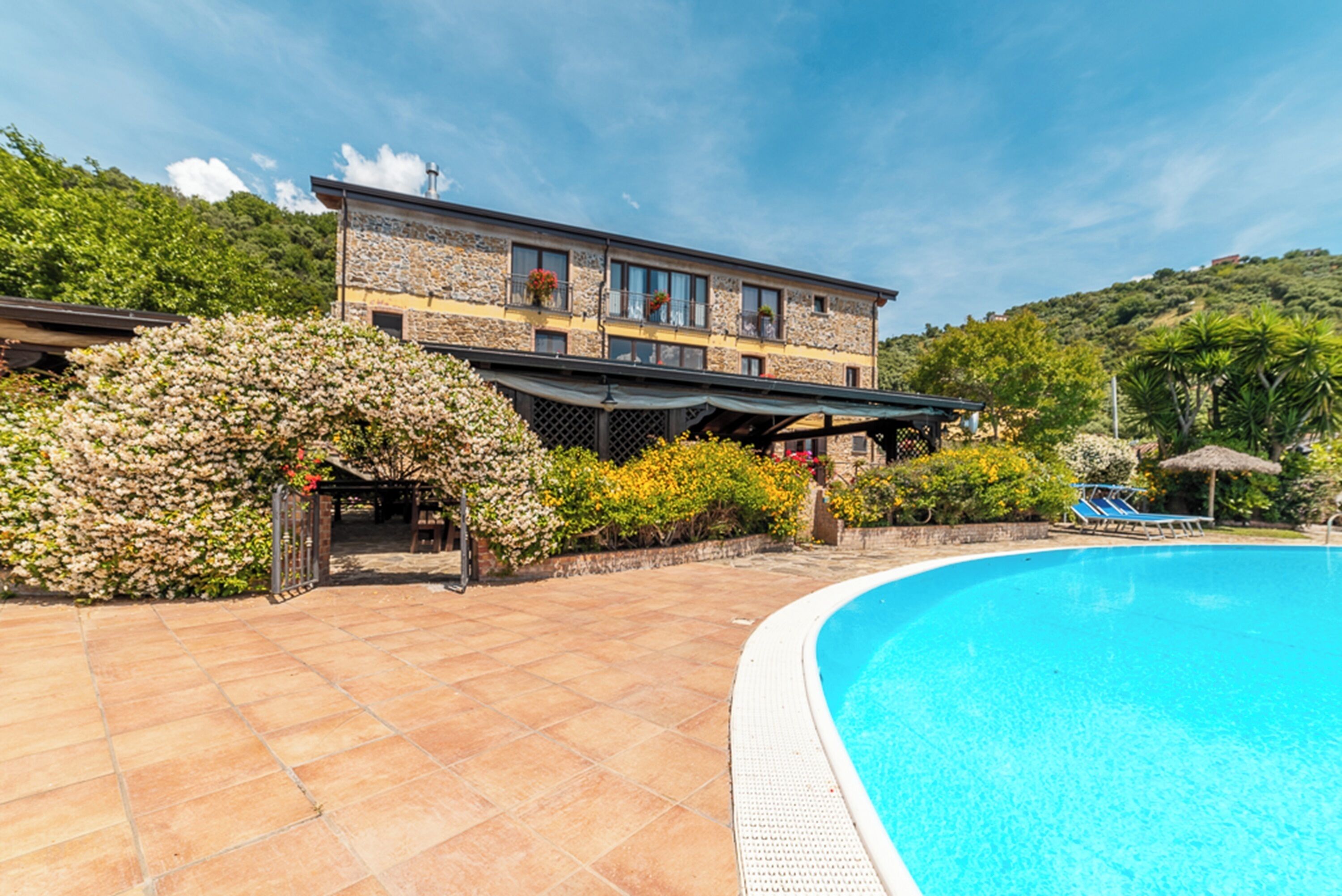 บริเวณภายนอก