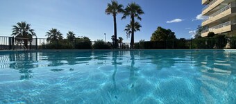 STOR PLATS Duplex Havsutsikt 3 terrasser A / C Pool Gratis WiFi TV DVD och parkering