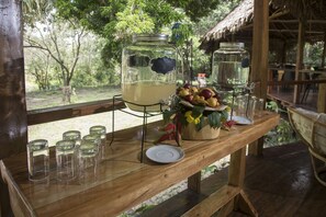 Bar (on property) - Amak Iquitos Ecolodge (Indiana)