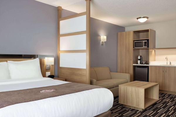 Chambre Affaires, 1 grand lit, non-fumeur | Bureau, rideaux d’obscurcissement, système d’insonorisation