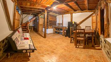 2 bedrooms, in-room safe, free WiFi, bed sheets