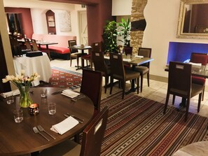 Dining - Cartwright Hotel (Banbury)