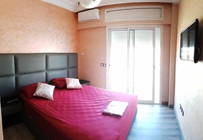 Departamento | 2 habitaciones, tabla de planchar con plancha y cunas gratuitas