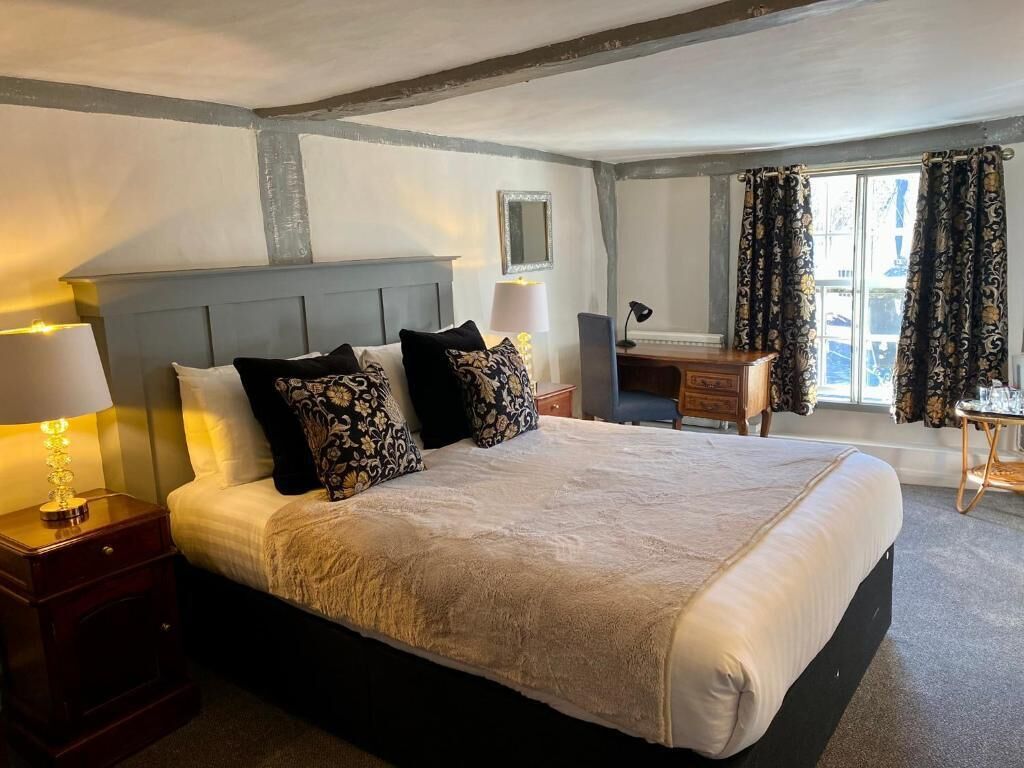 Egyptiska bomullslakan, skrivbord, barnsängar och extrasängar