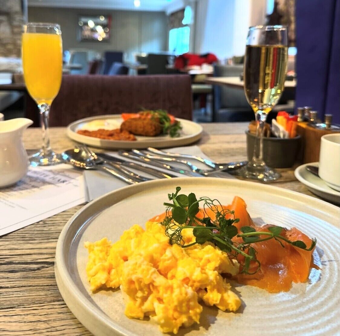 free daily english breakfast