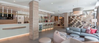 东法兰克  福市中心希尔顿欢朋酒店