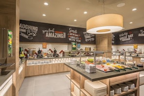 Ilmainen päivittäinen buffetaamiainen