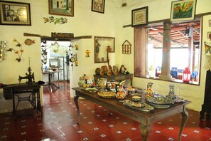 Gift shop - La Posada de Suchitlán (Suchitoto)