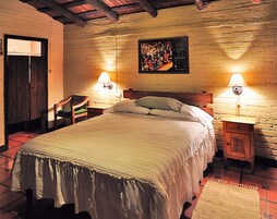 Habitación doble | Wifi gratis y ropa de cama