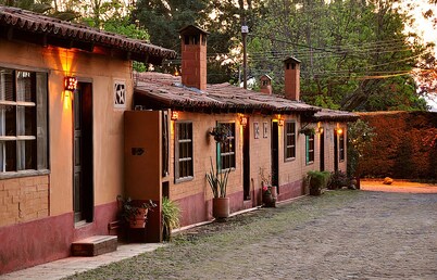 Villa Patzcuaro Garden Hotel & RV Park
