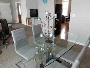 传统独立别墅, 3 间卧室 | 客房内用餐